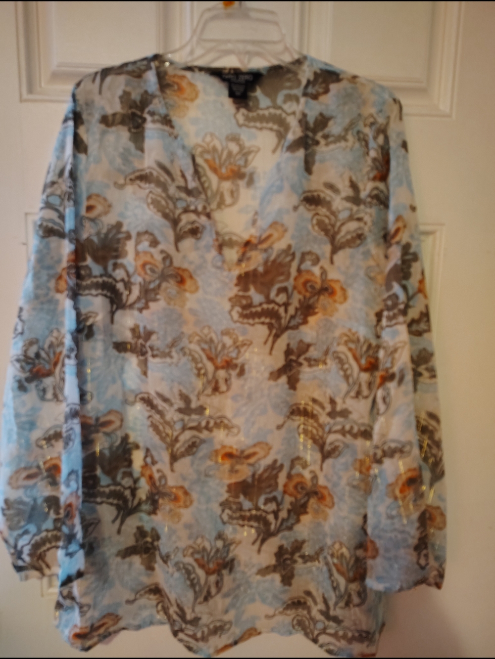 ZERO ZERO  Woman Light Blue Floral Sheer Blouse 1X